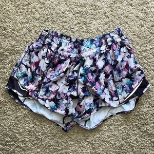 Tracker lululemon shorts